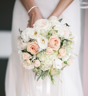 bridal-bouquet-3333404_1920.jpg